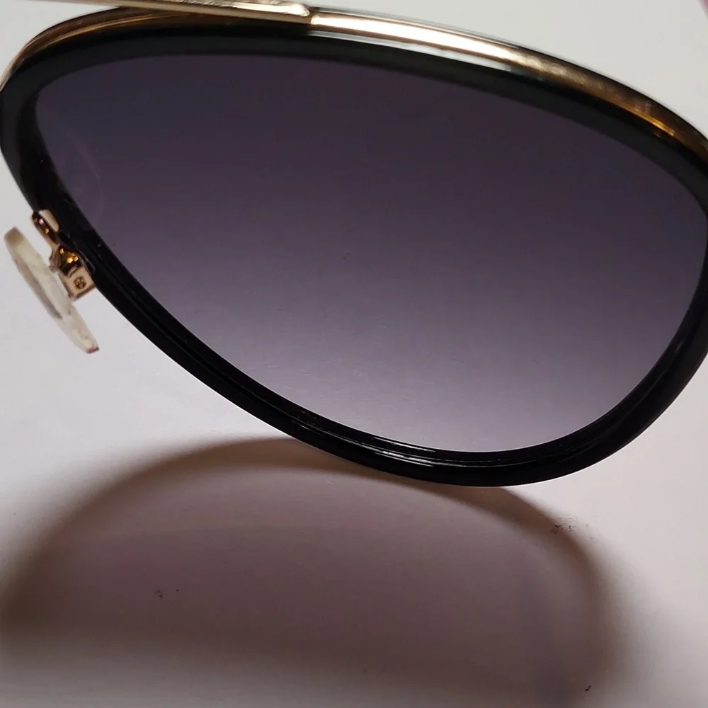 Quay Aviator Sunglasses Black And Gold All In